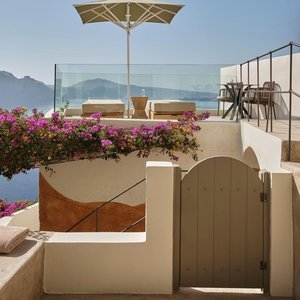 Andronis Luxury Suites - Accommadations - Book on ClassicTravel.com