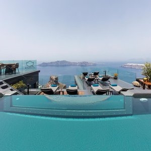 Kivotos Santorini - View - Book on ClassicTravel.com