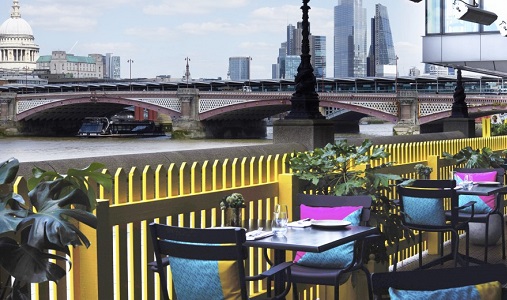 classic-travel-com-Sea-Containers-Restaurant-terrace-with-view