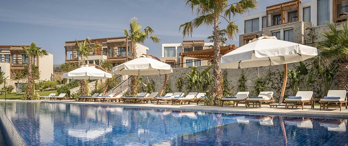 classic-travel-com-allium-villas-resort-bodrum-yalikavak-luxury-hotel-pool-2