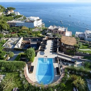 Villa Marina Capri - Pool - Book on ClassicTravel.com