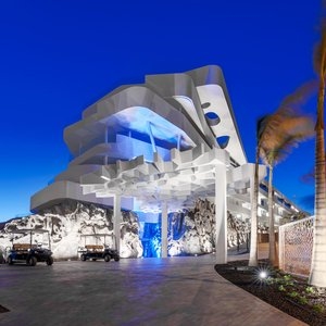 Royal Hideaway Corales Suites - Entrance - Book on ClassicTravel.com