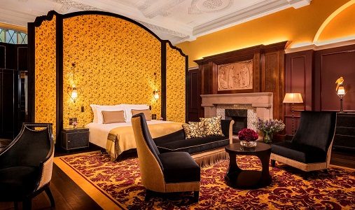 classic-travel-com-l-oscar-london-suite