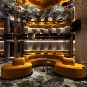 The Londoner - The Green Room - Book on ClassicTravel.com