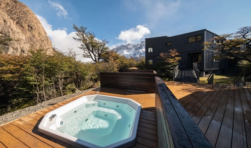 Explora El Chaltén, Patagonia - Outdoor Hot Tub - Book on ClassicTravel.com