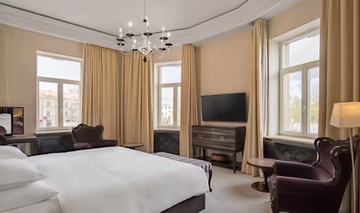 Grand Hotel Vilnius Curio Collection by Hilton - Photo #10
