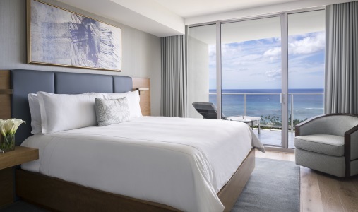 The Ritz-Carlton Residences, Waikiki Beach - Photo #6