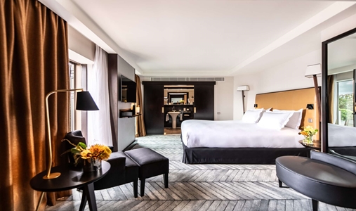 Sofitel Lisbon Liberdade - Opera Suite - Book on ClassicTravel.com
