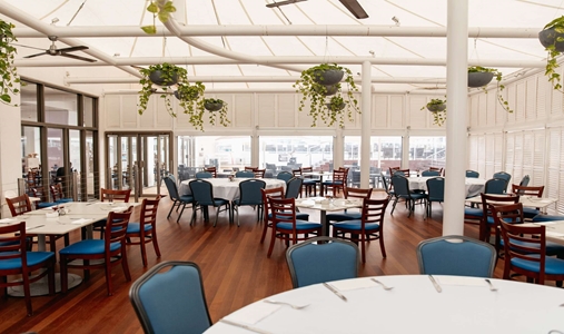 Sofitel Gold Coast Broadbeach - Restaurant - Book on ClassicTravel.com