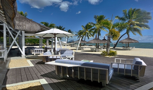 Sofitel Mauritius L'Impérial Resort & Spa - Tamassa Bar on the Beach - Book on ClassicTravel.com