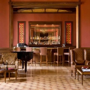 Pavillon Winter Luxor - Bar - Book on ClassicTravel.com