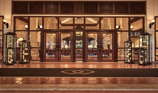 Sofitel Angkor Phokeethra Golf & Spa Resort - Entrance - Book on ClassicTravel.com