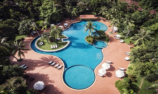 Sofitel Angkor Phokeethra Golf & Spa Resort - Swimming Pool - Book on ClassicTravel.com