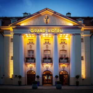 Sofitel Grand Sopot - Entrance - Book on ClassicTravel.com
