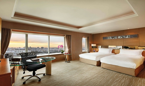 Sofitel Xian on Renmin Square - Twin Guest Room - Book on ClassicTravel.com