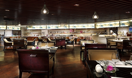 Sofitel Nanjing Galaxy Suning - Kwee Zeen - Book on ClassicTravel.com