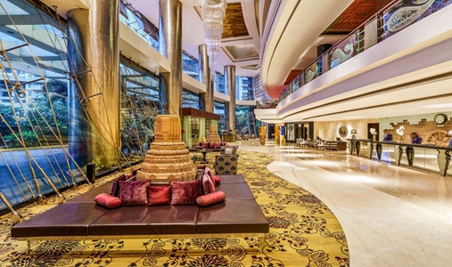 Sofitel Mumbai BKC - Lobby - Book on ClassicTravel.com