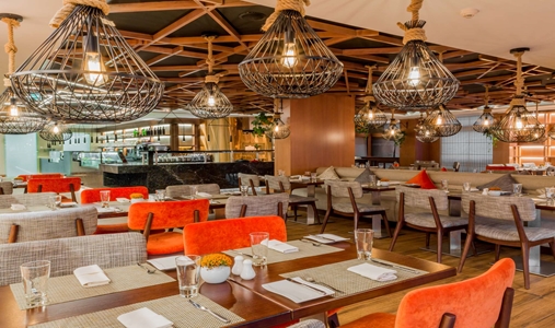 Sofitel Dubai The Palm - The World Eatery - Book on ClassicTravel.com