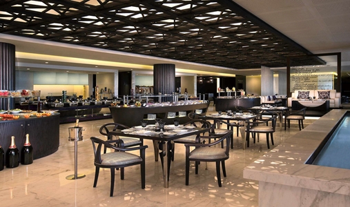 Sofitel Abu Dhabi Corniche - Corniche Restaurant - Book on ClassicTravel.com