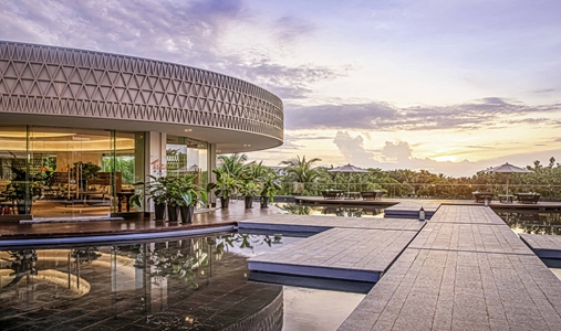 Sofitel Sanya Leeman Resort - Terrace - Book on ClassicTravel.com