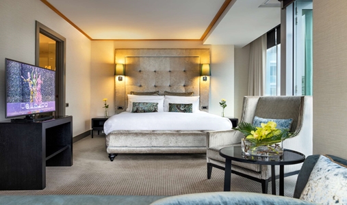 Sofitel Auckland Viaduct Harbour - Junior Suite - Book on ClassicTravel.com