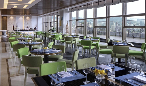 Sofitel Guiyang Hunter - Kwee Zeen - Book on ClassicTravel.com
