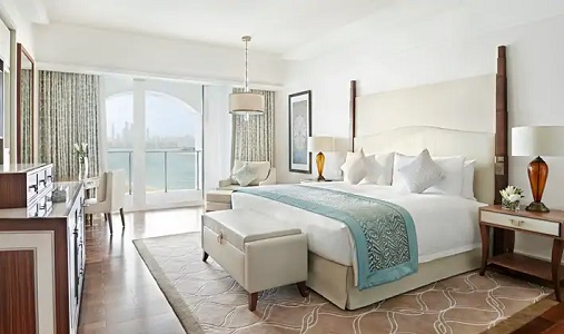 Waldorf Astoria Dubai Palm King Suite