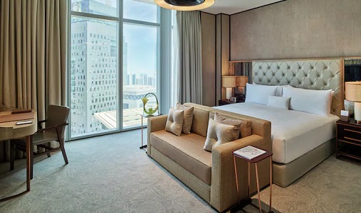Waldorf Astoria Dubai International Financial Centre king deluxe room