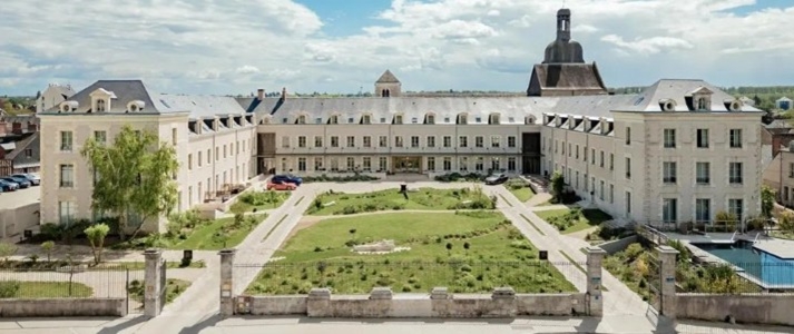 Fleur de Loire - Exterior - Book on ClassicTravel.com