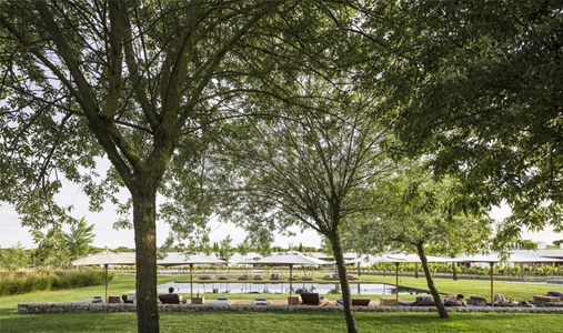 L'AND Vineyards - Garden - Book on ClassicTravel.com