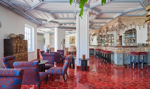 Hotel Vermelho - Bar - Book on ClassicTravel.com