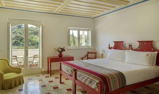 Hotel Vermelho - Double Vista Verde CT - Book on ClassicTravel.com