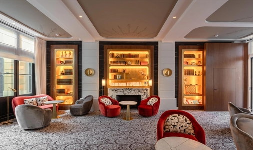 Les Lumieres - Library - Book on ClassicTravel.com