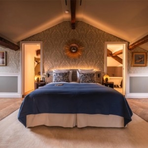 Les Lumieres - Suite Gramont - Book on ClassicTravel.com