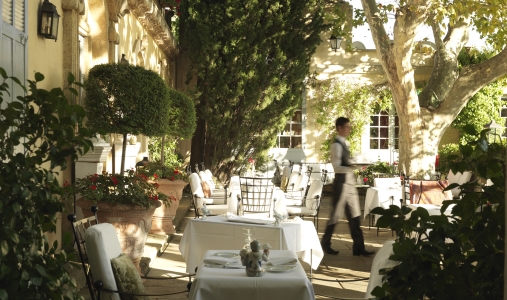 Villa Gallici-classictravel.com-virtuoso-Restaurant terrace