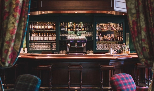 Domaine Les Crayeres - Bar La Rotonde - Book on ClassicTravel.com