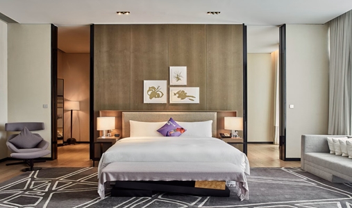 W Guangzhou - Extreme WOW Suite - Book on ClassicTravel.com