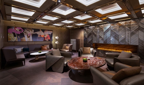 W Chengdu - Cigar Bar - Book on ClassicTravel.com