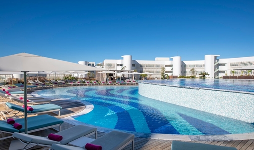 W Residences Algarve - Infinity Pool - Book on ClassicTravel.com