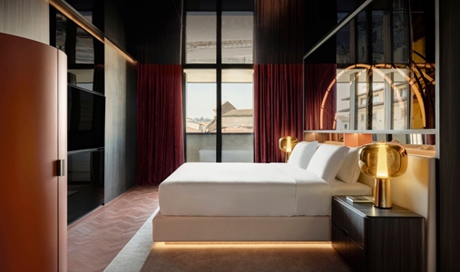 W Florence - Penthouse Room - Book on ClassicTravel.com