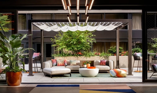 W Toronto - The Yard Patio - Book on ClassicTravel.com