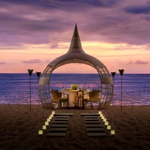 The Westin Resort Nusa Dua, Bali - Dining at the Beach - Book on ClassicTravel.com