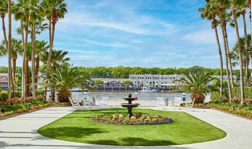 The Westin Savannah Harbor Golf Resort & Spa - River Lawn - Book on ClassicTravel.com