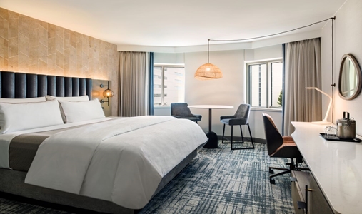 The Westin San Diego Bayview - King Guestroom - Book on ClassicTravel.com