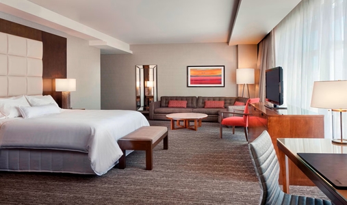 The Westin Phoenix Downtown - Corner Studio King Suite - Book on ClassicTravel.com