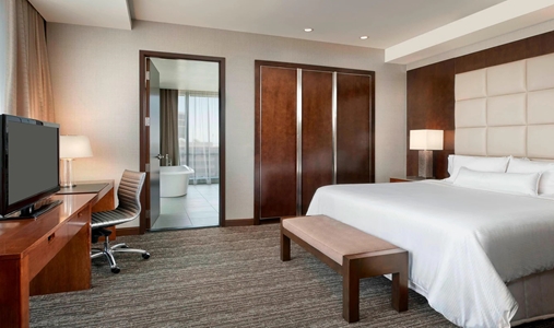 The Westin Phoenix Downtown - One Bedroom King Suite - Book on ClassicTravel.com