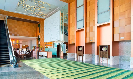 The Westin Singapore - Lobby - Book on ClassicTravel.com