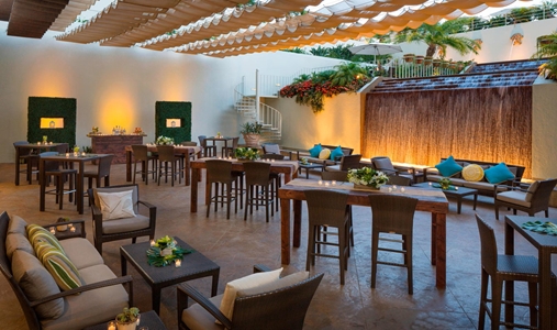 The Westin South Coast Plaza, Costa Mesa - Waterfall Terrace - Book on ClassicTravel.com