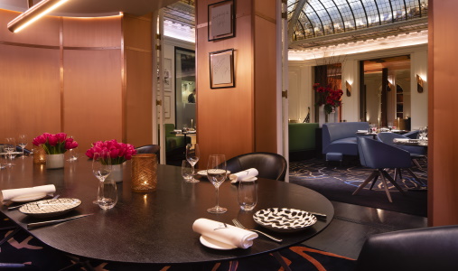 Hotel Vernet Champs Elysees - Photo #12