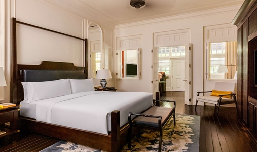 Raffles Singapore - Courtyard Suite King - Book on ClassicTravel.com